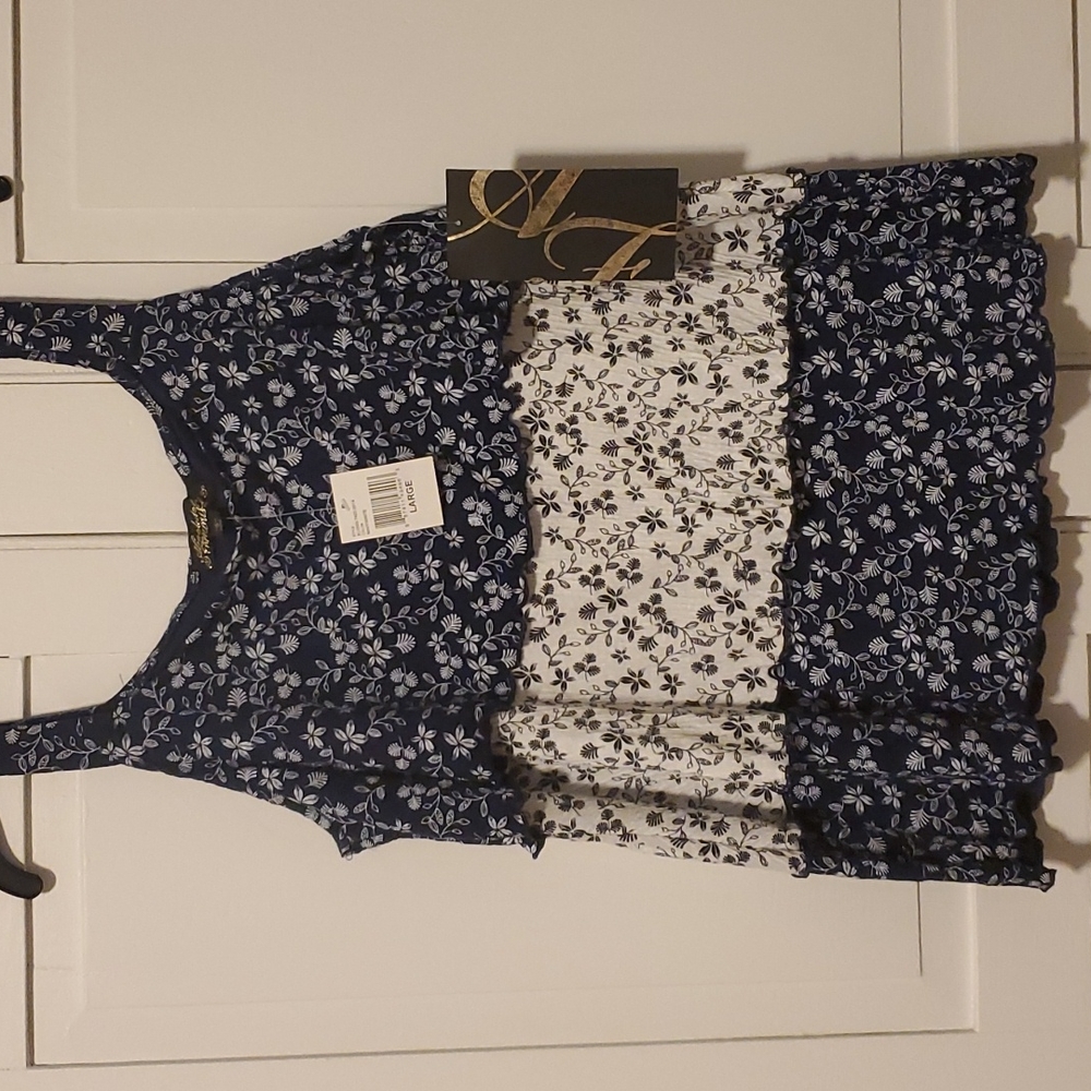 Womens tiered Tsnk Top size L